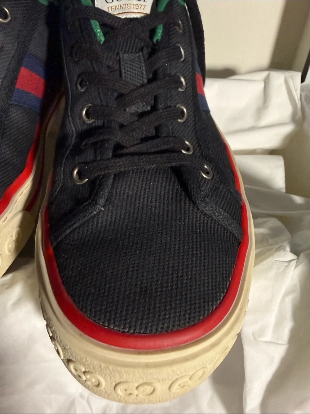Gucci Tennis Black Web Stripe Sneakers Men’s Size 9 Pre-Owned